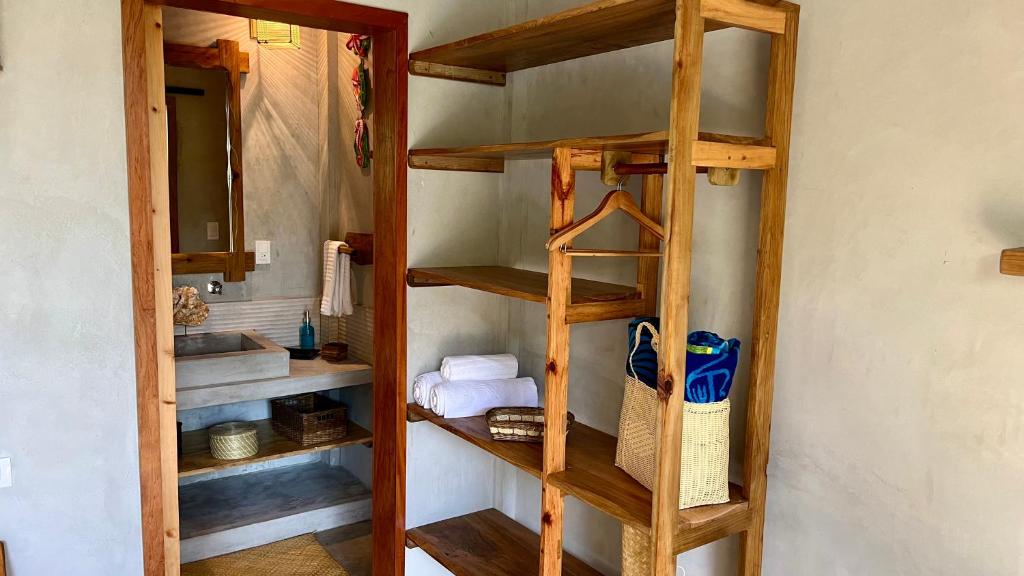 SHANTI SURF CAMP - Deluxe Suite