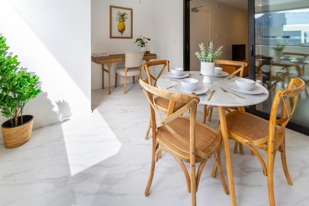 Heart of Christchurch CBD Hideaway 2bed 1 bath - Resim 28