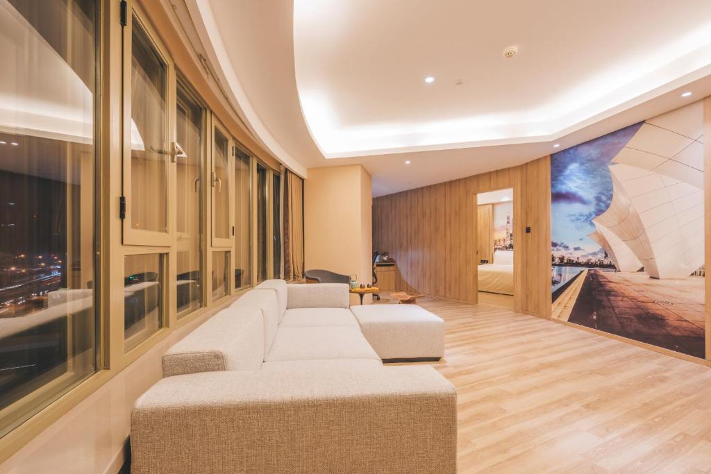 Posezení v ubytování Atour Hotel Shanghai Wujiaochang Dabaishu