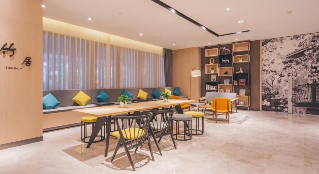Posezení v ubytování Atour Hotel Shanghai Wujiaochang Dabaishu