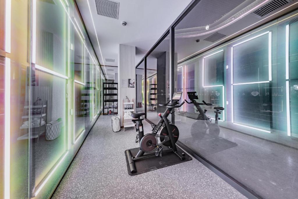 Fitness centrum a/nebo fitness zařízení v ubytování Atour Light Hotel Shanghai Pudong Zhangjiang Park Riverside