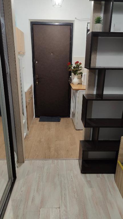 Метро Академгородок Житомирская 10мин пешком Академмістечко Вернадского 65 КУП НАНУ Європейський університет Міні-смарт квартира фото 6