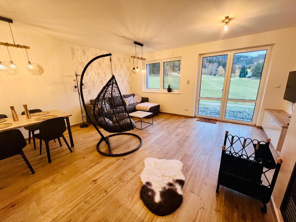 Posezení v ubytování Apartmán pod Špičákem