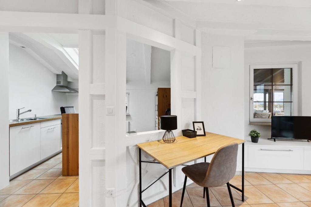 Kuchyň nebo kuchyňský kout v ubytování Sonniges Apartment mit traumhaftem Bergblick