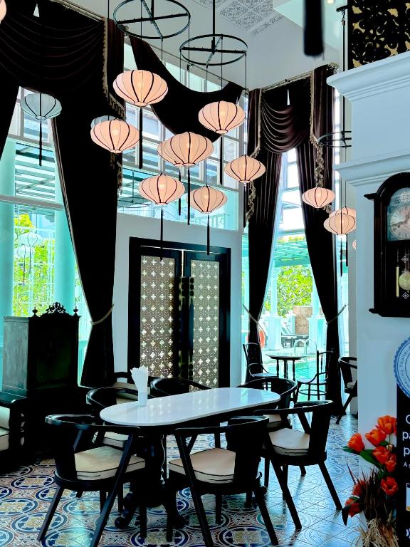 Grand Supicha City Hotel - SHA Plus - Resim 8