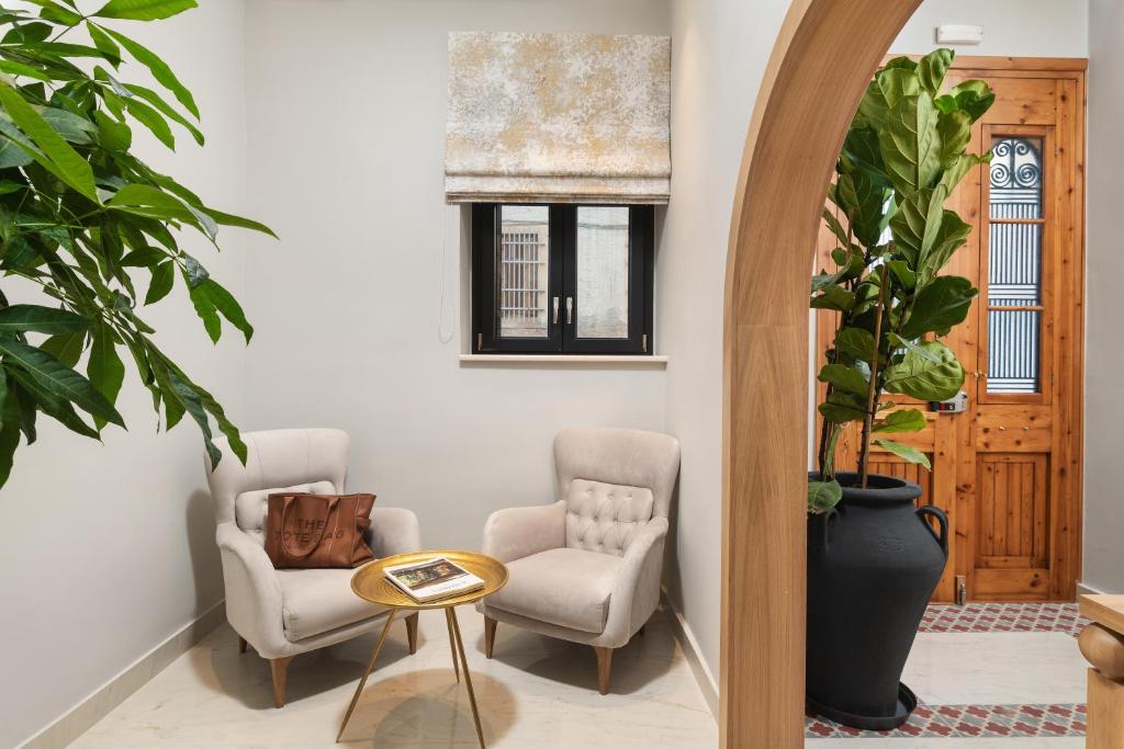 The Alma City Hotel - Resim 23