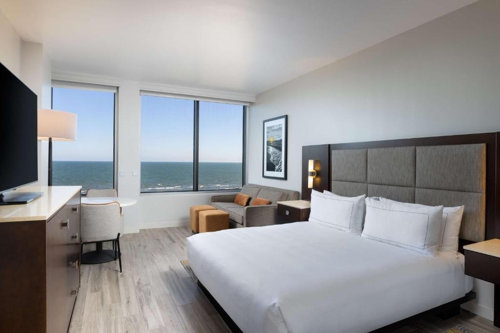 Hilton Galveston Island Resort - Habitación Deluxe King - Movilidad Accesible
