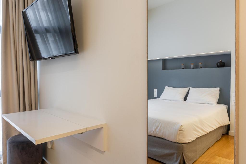 Posteľ alebo postele v izbe v ubytovaní Syntagma Apartments by Olala Homes