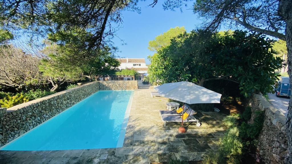 The swimming pool at or close to Holiday Home Casa MADORIA