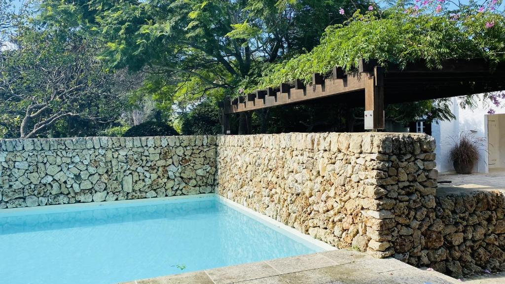 The swimming pool at or close to Holiday Home Casa MADORIA