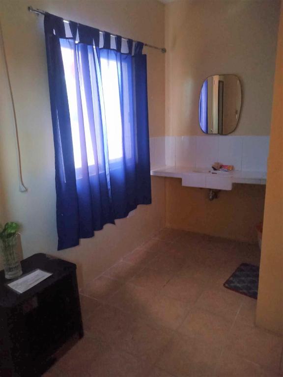 Malapascua Beach and Dive Resort - Chambre Double Avec Salle De Bain Privée
