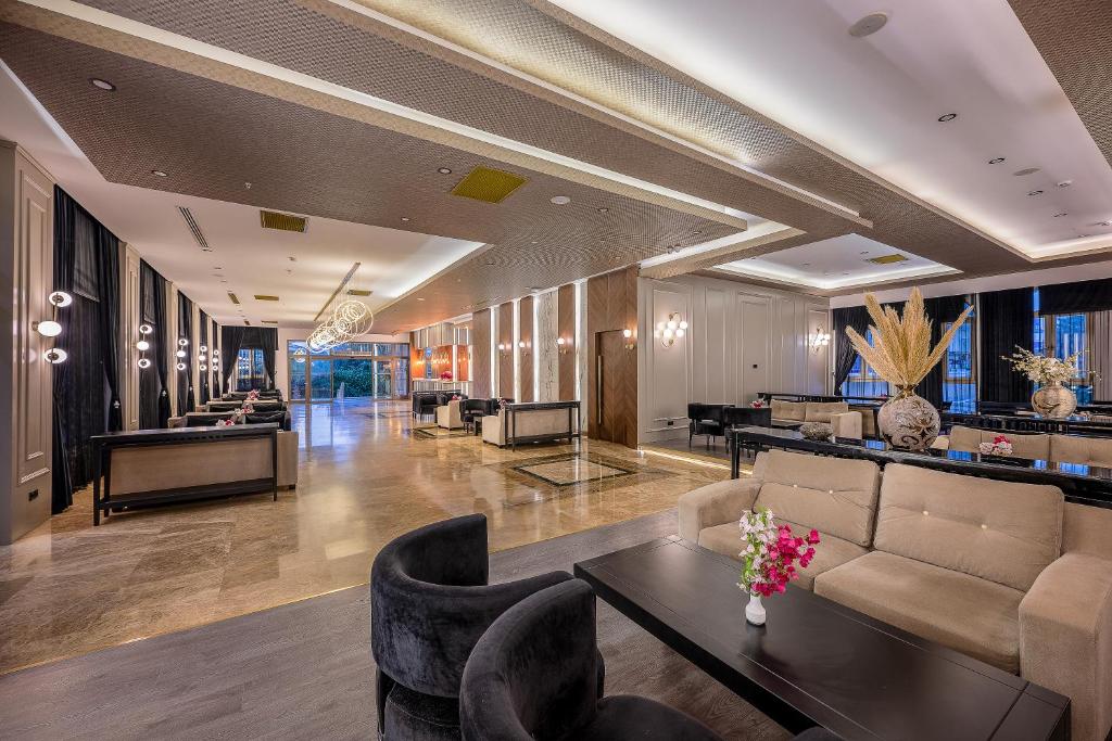 Posezení v ubytování L'Oceanica Beach Resort