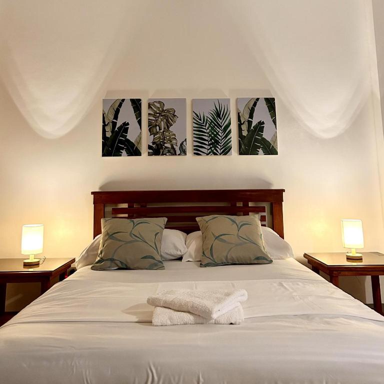 Postel nebo postele na pokoji v ubytování JORA Studio Apartment 1-B