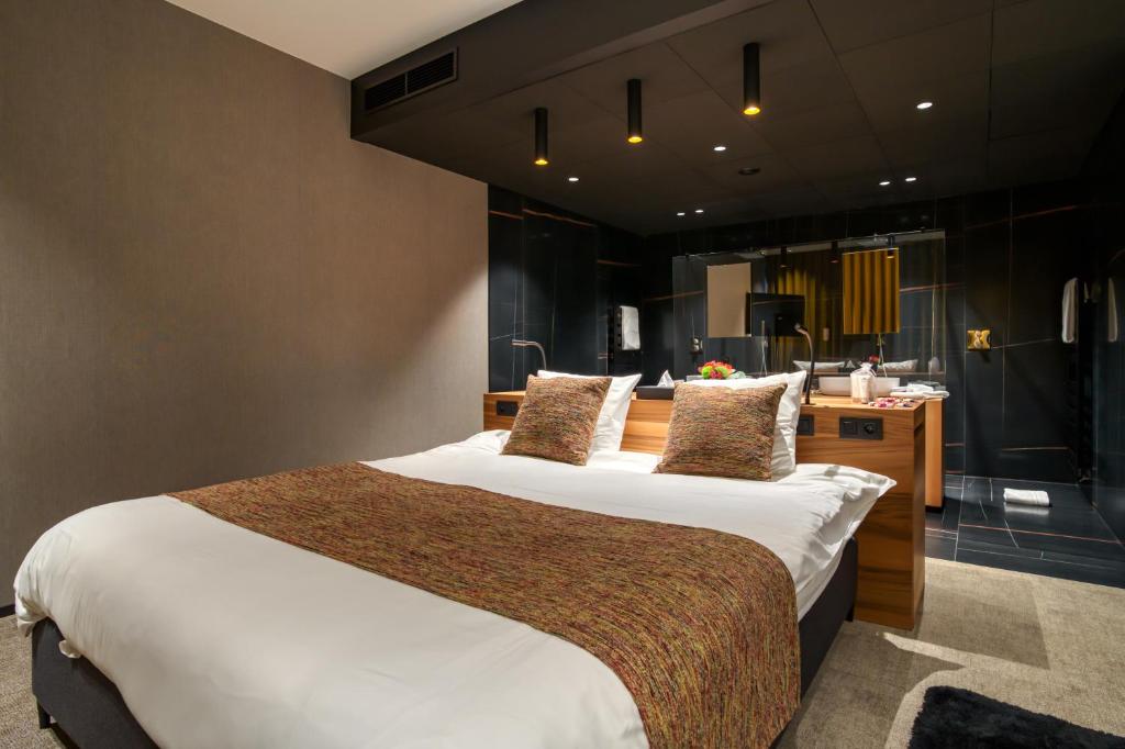 Aux Etangs - Hôtel - отзывы и видео