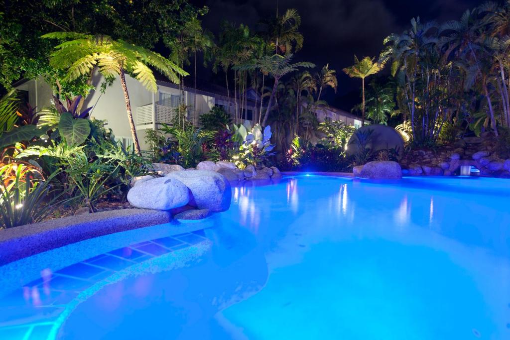 Bazén v ubytování Reef Resort Villas Port Douglas nebo v jeho okolí