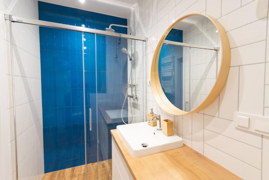 Kúpeľňa v ubytovaní Flatbook - City Center SPA Apartments Toruńska 11