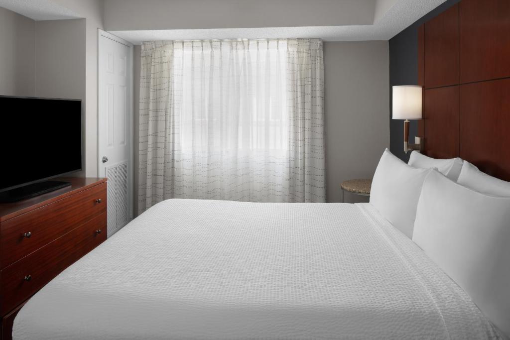 Residence Inn by Marriott San Diego Downtown - 
