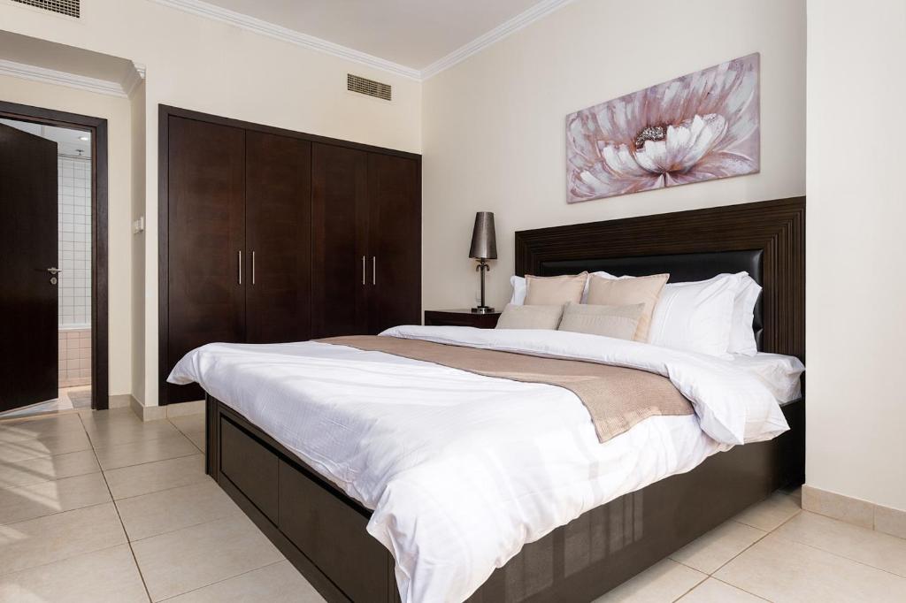 اقامت ممتاز در Marina Quays West