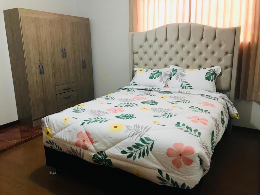Кровать или кровати в номере Casa Blanca Habitación Queen