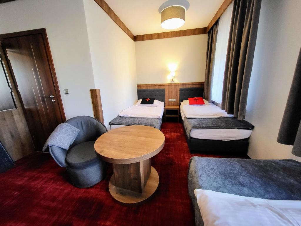 Magnolia - Triple Room With Bathroom