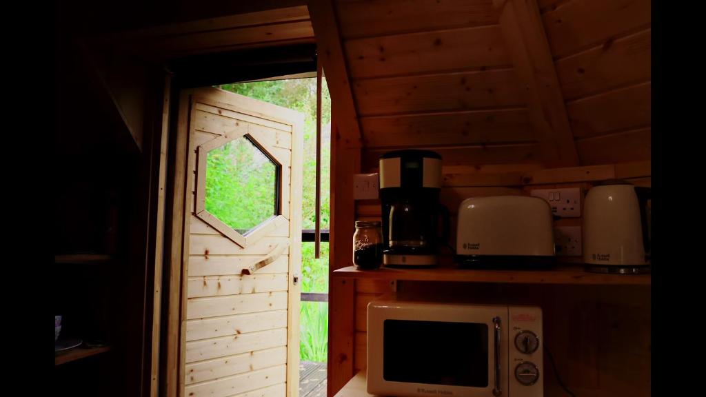 Kuchyň nebo kuchyňský kout v ubytování Aos Sí Lodges