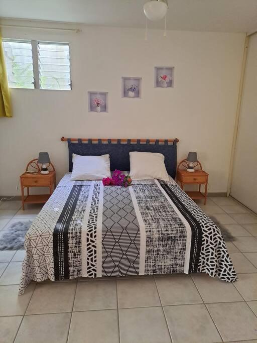 Postel nebo postele na pokoji v ubytování T2 cosy, spacieux et confortable