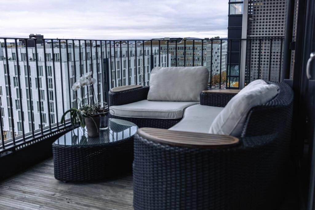 Curated visual reference: Curated Apartments Oslo By The Ocean Gallery View 27