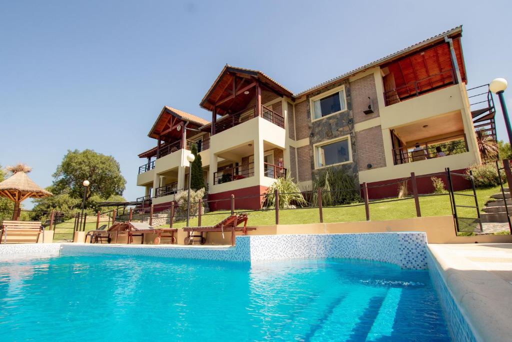 Πισίνα στο ή κοντά στο Mirador Serrano