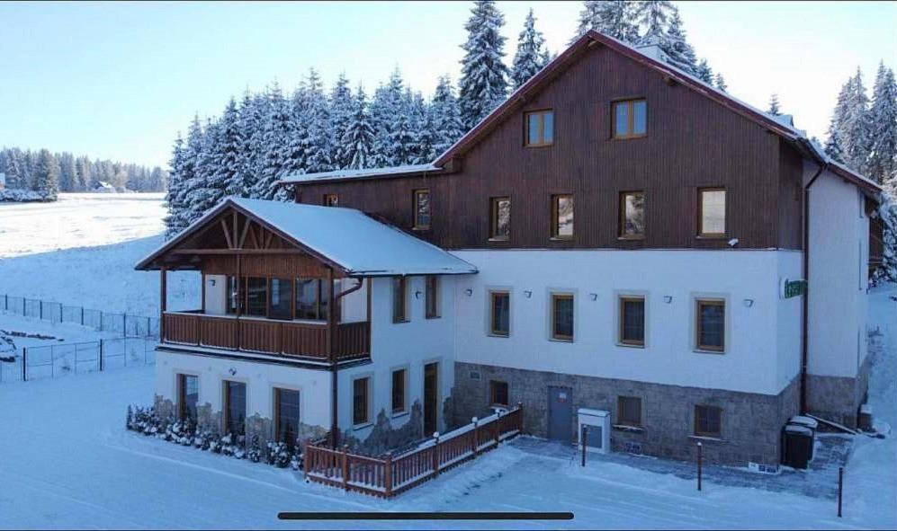 Apartmány Ochsendorf - Pod Strání v zimě