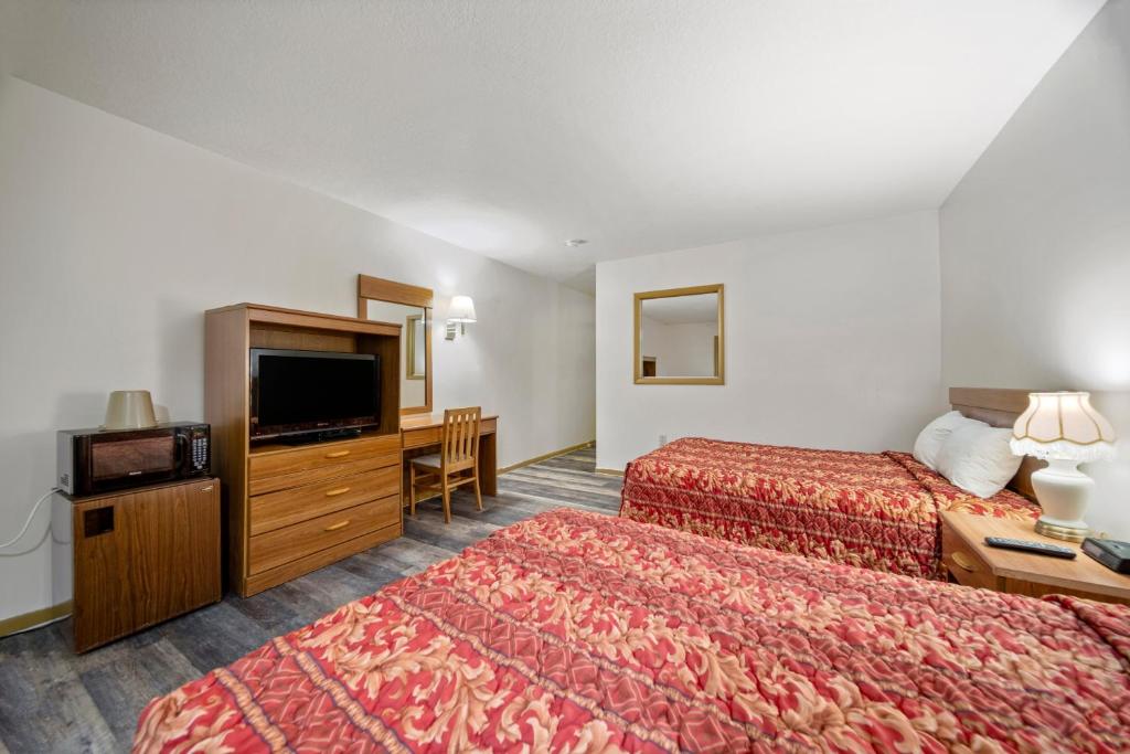 Executive Inn - Chambre Queen Standard Avec Deux Lits Queen