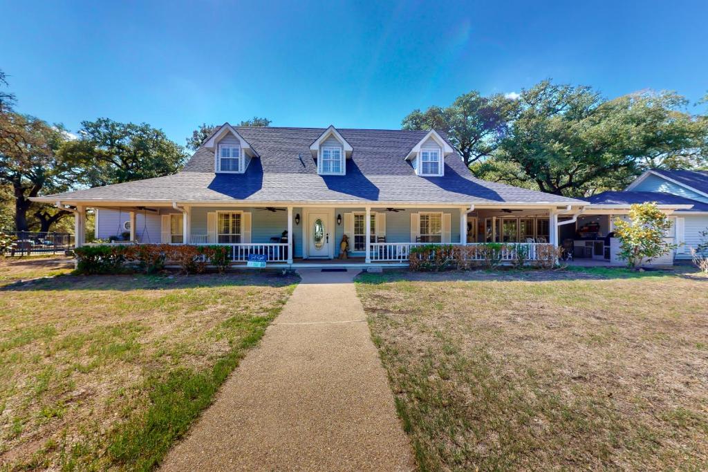 Lone Star Ranch Main House, Crawford (updated prices 2024)
