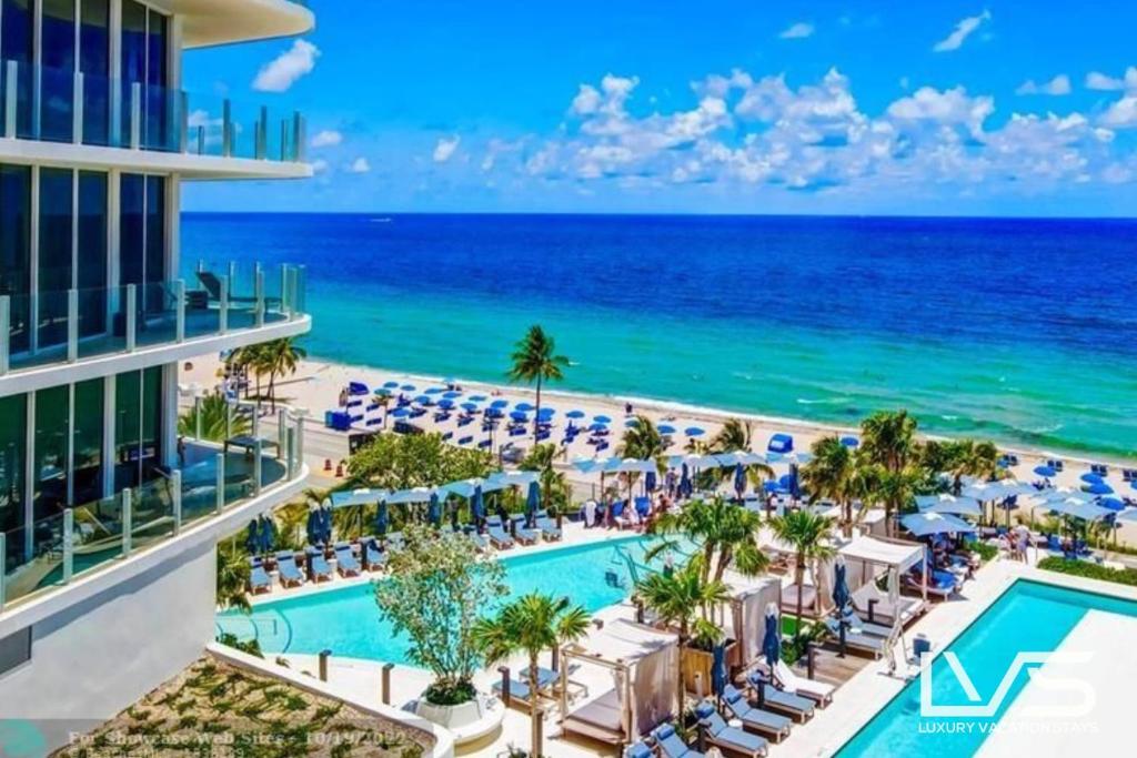 Direct Oceanview 2 Bed 2 Bath Four Seasons Resort, Fort Lauderdale, USA