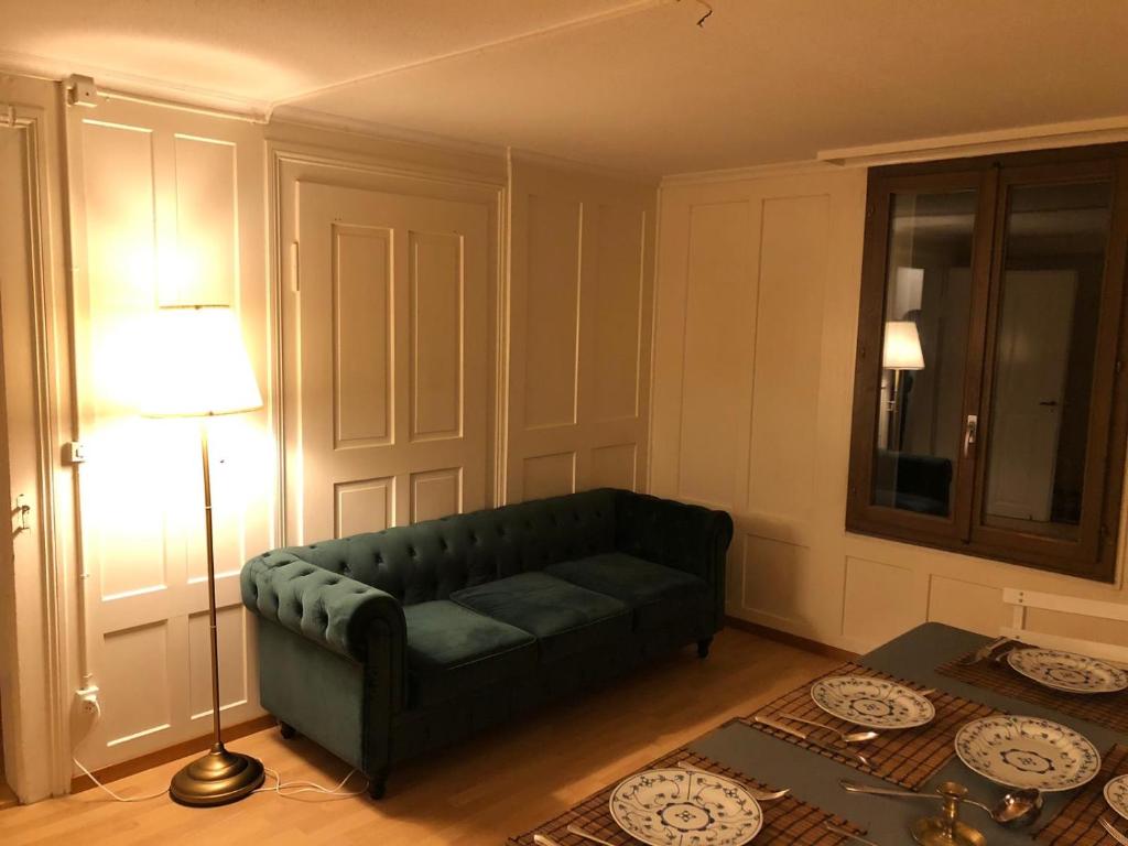 Posedenie v ubytovaní Simple Flat 64m2 Center private Parking SMALL BATHROOM