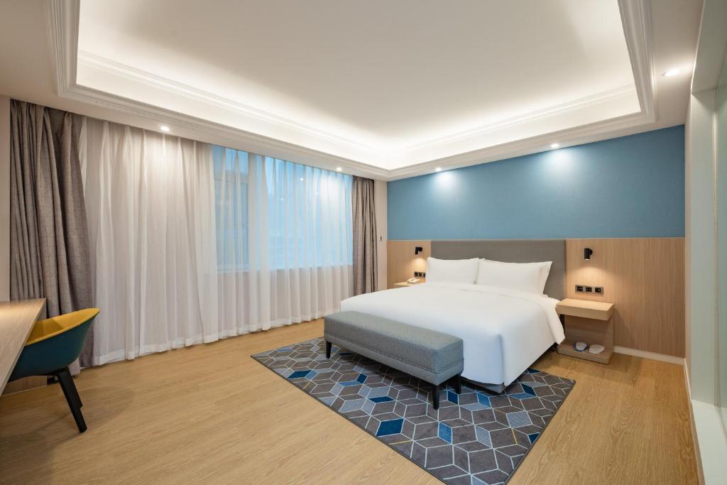 Holiday Inn Express Chengdu Tianfu Square, an IHG Hotel - Chunxi Road and Taikoo Li - Room King Estándar Con Espacio De Piso Extra