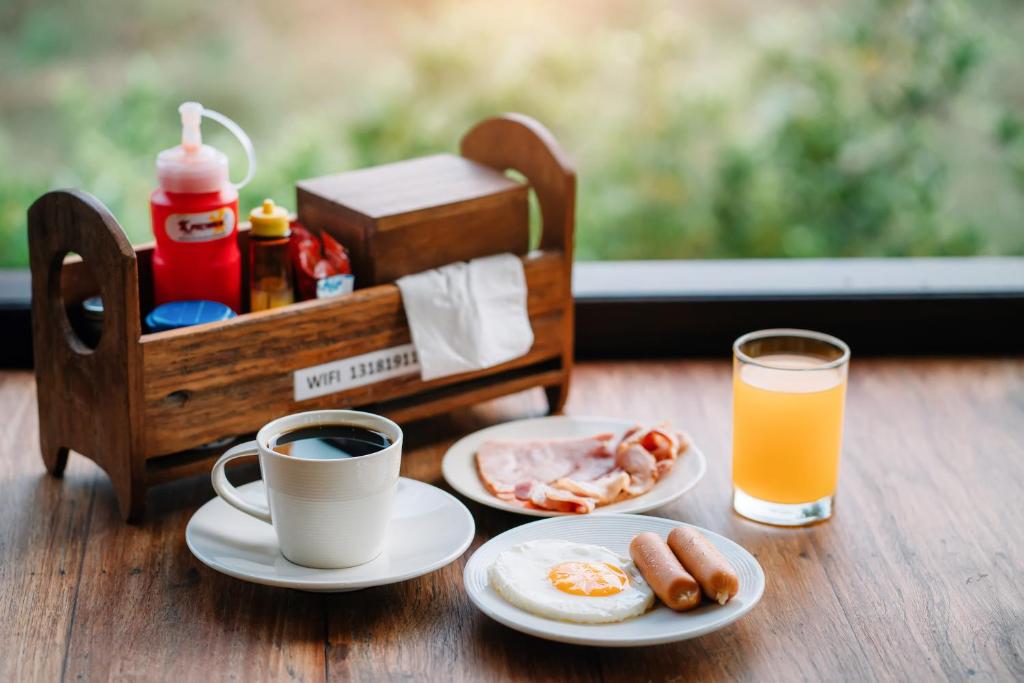 Sawasdee Sukhothai Resort - 8