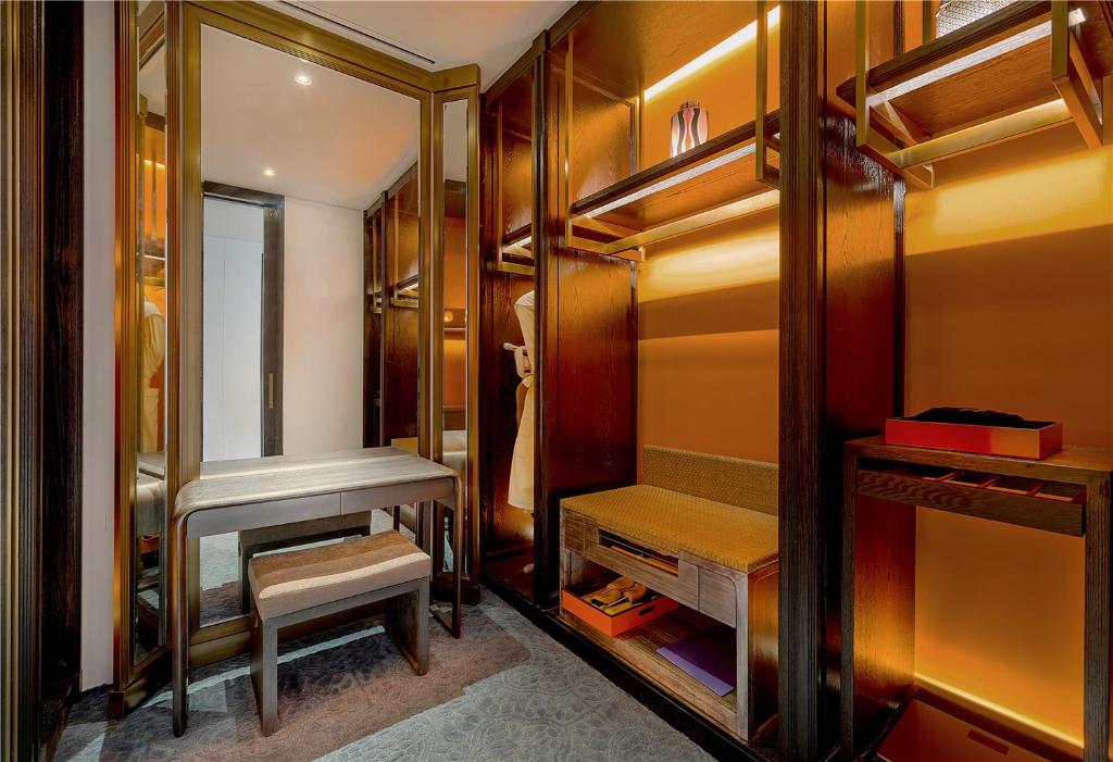 JiuTai Hotel Hangzhou - Deluxe River View King Room