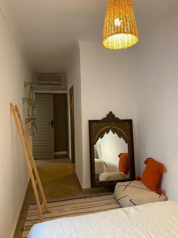 Postel nebo postele na pokoji v ubytování Private house Riad Arlette exclusive
