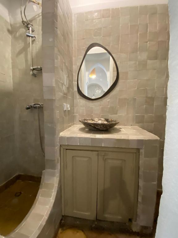 Koupelna v ubytování Private house Riad Arlette exclusive