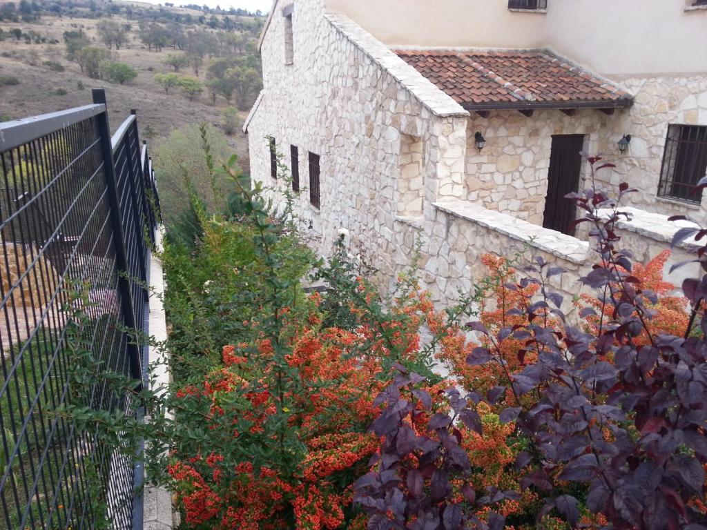 Kép La Tejada del Valle szállásáról Valle de San Pedróban a galériában
