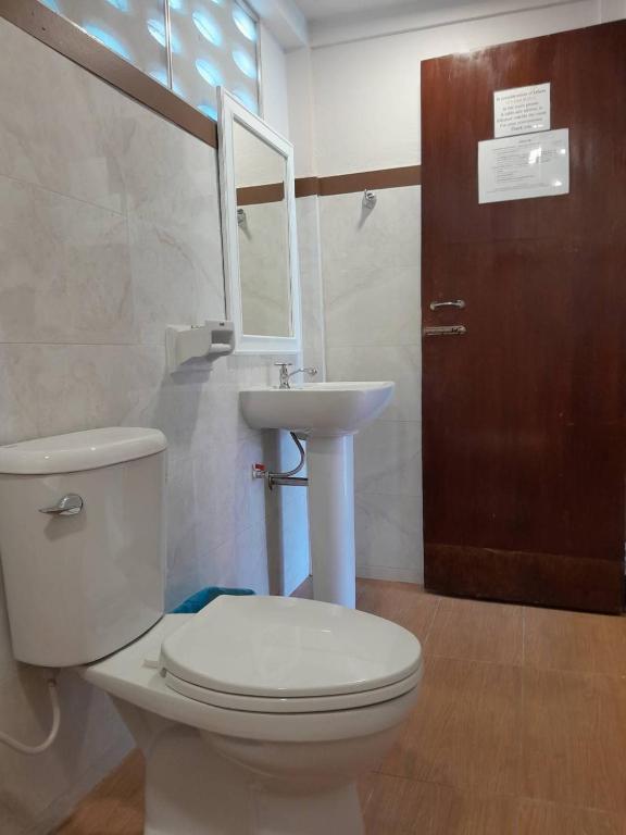 Koupelna v ubytování Ben Guesthouse