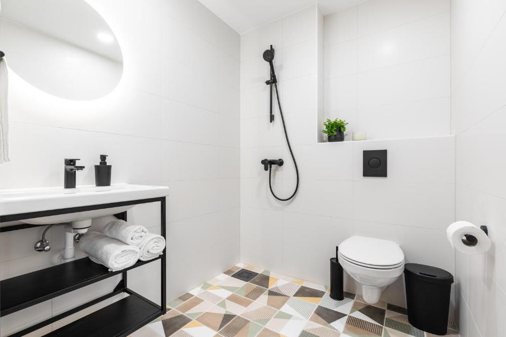 Koupelna v ubytování Rare Apartments - Self Check-In Miniapartments