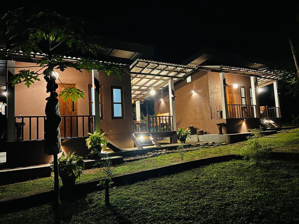 EdenHaven Cottage - 10