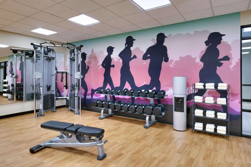 Fitness centrum a/nebo fitness zařízení v ubytování Hyatt Place Provo