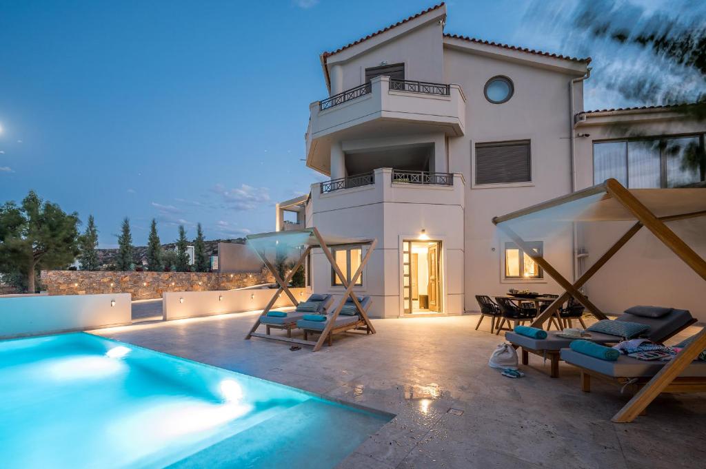 Bazén v ubytování Grace Villas Collection nebo v jeho okolí