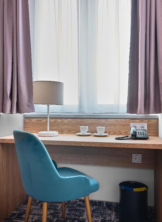 Tennis & Country Club Hotel - Chambre Double De Luxe (2 Adultes + 1 Enfant)