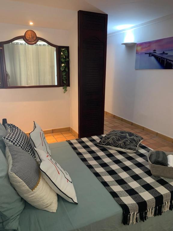 Postel nebo postele na pokoji v ubytování La Fraîche Rosé