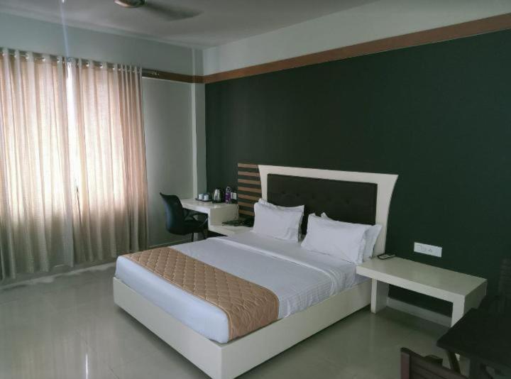 VS RESIDENCY - Housity