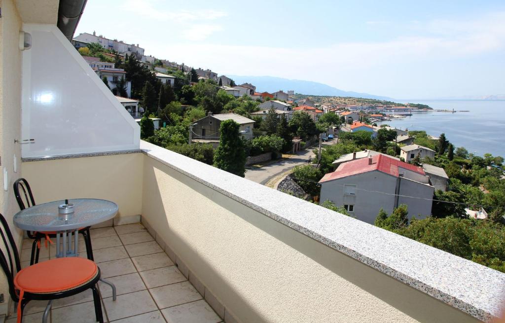 Apartments Bobinac - Appartement Avec Balcon