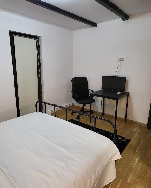 Adac Boutique Hotel - King Room Met Balkon