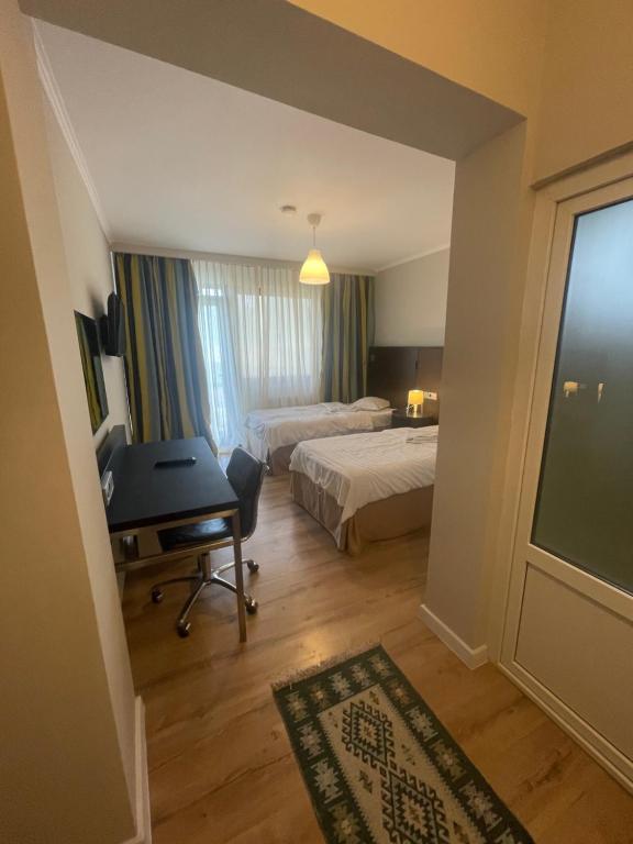 Pensiunea Saseasca - Chambre Quadruple Avec Salle De Bain Privée